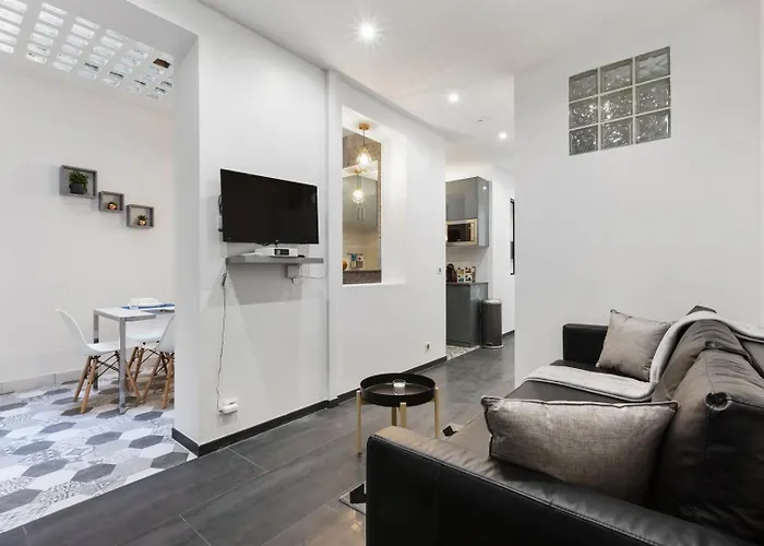 Guestready - For 6 In *